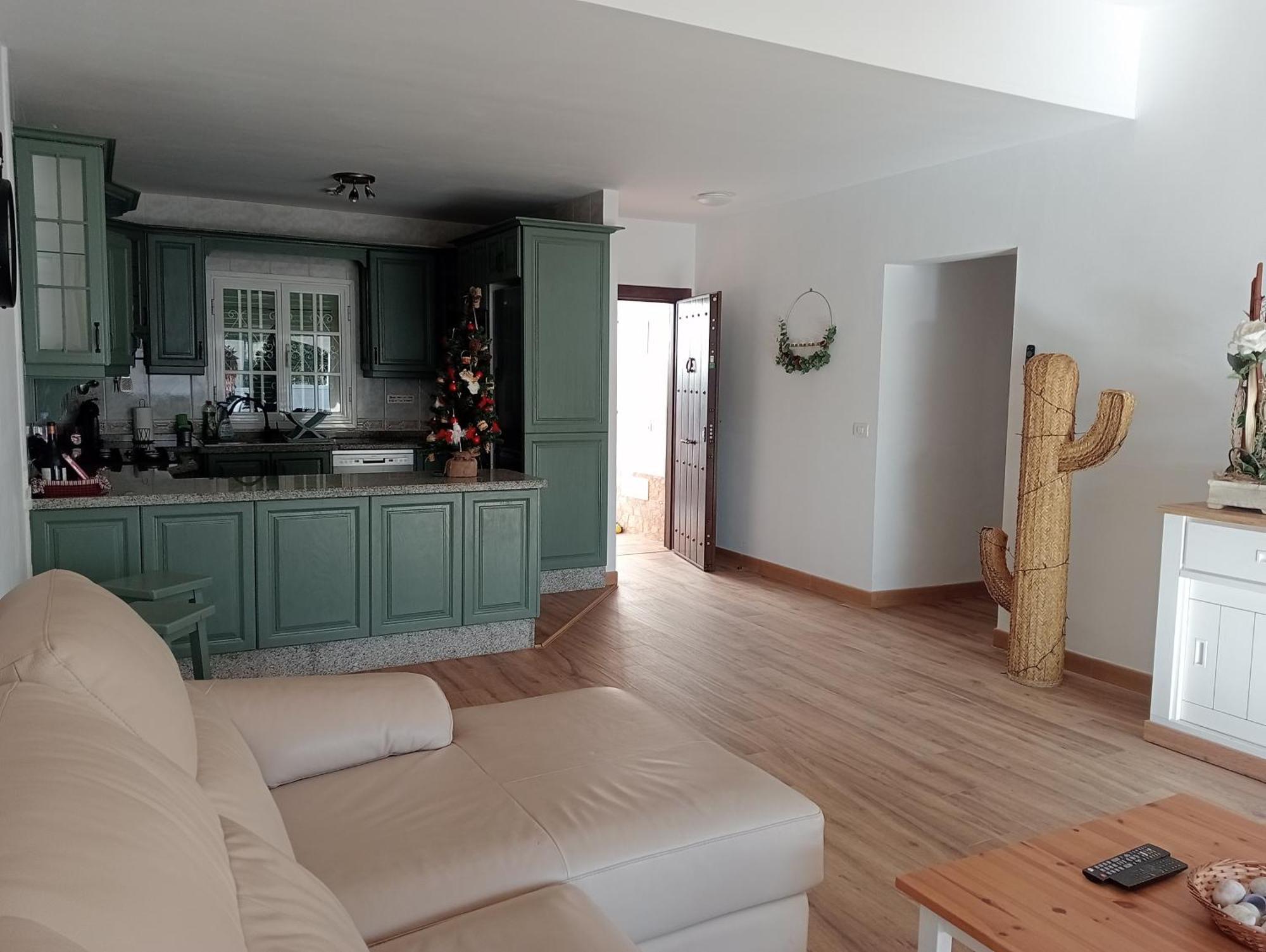Beautiful Holiday Villa With Heated Private Pool, Los Cristianos 로스크리스티아노스 외부 사진