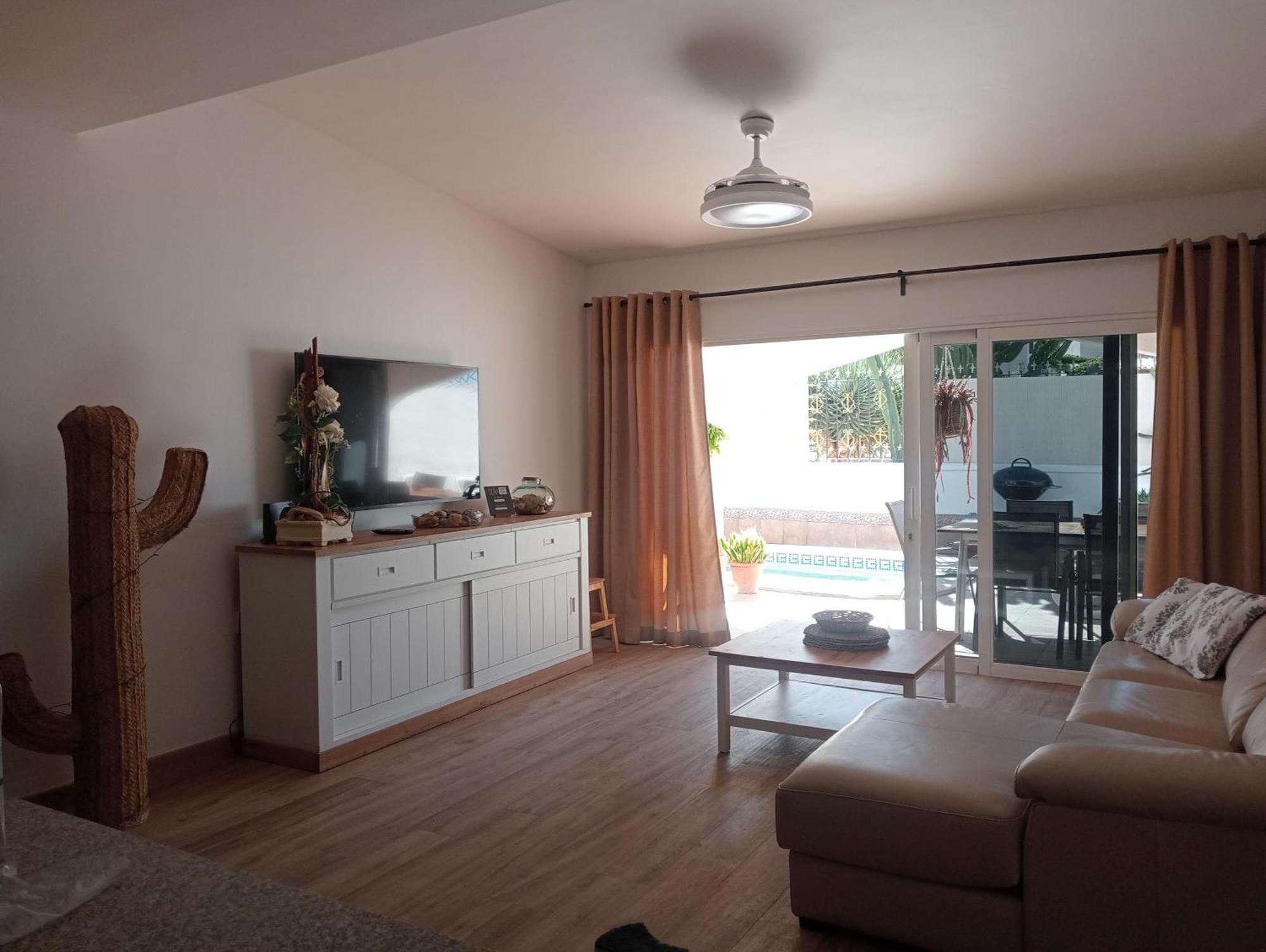 Beautiful Holiday Villa With Heated Private Pool, Los Cristianos 로스크리스티아노스 외부 사진